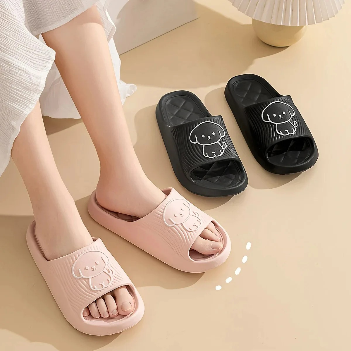 Cute Carton Slippers Bathroom  - Women Shoes Wedges 评论和价格
