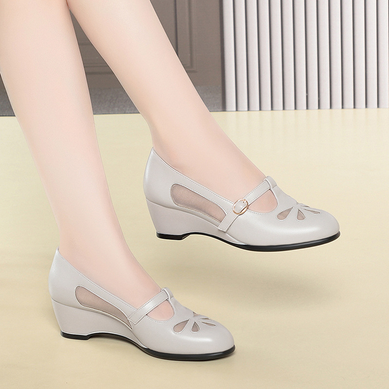 Middle Aged Women Summer Mesh  - Women Shoes Wedges 评论和价格