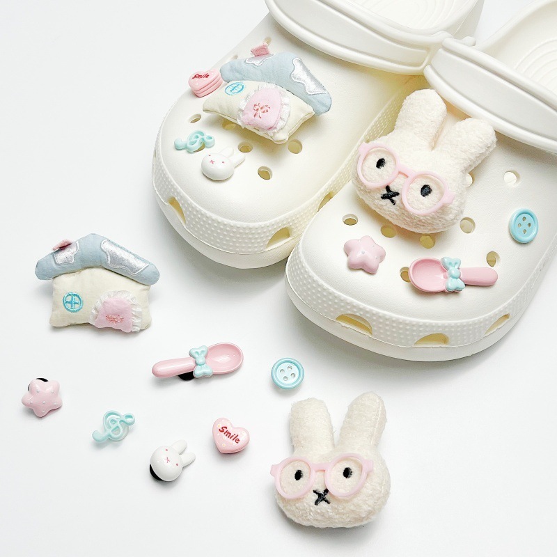 Cute Miffy House Shoe Charms D - Croc Style Clog 评论和价格